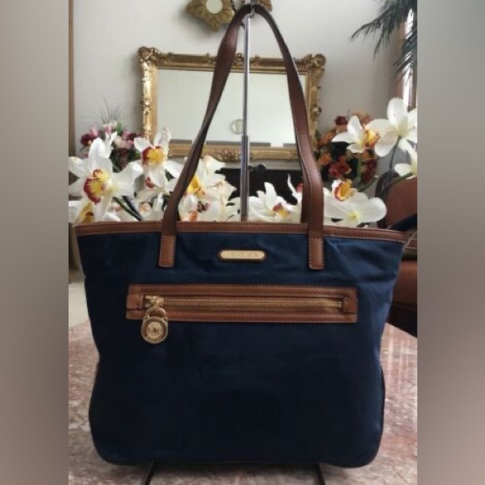 Michael Kors Blue nylon Kempton Bag